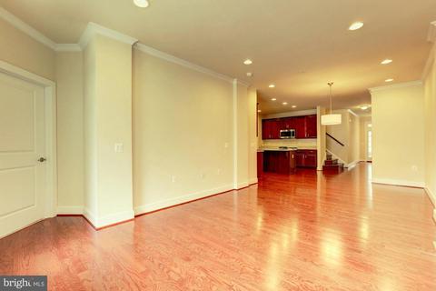 9729 Knowledge Dr, Laurel, MD 20723 photo 9