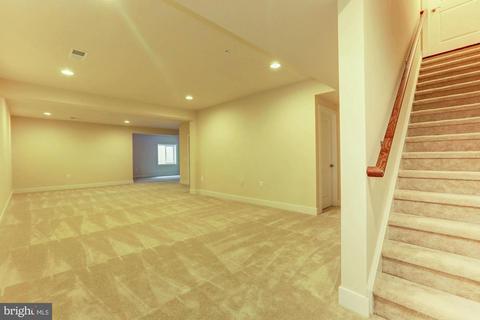 9729 Knowledge Dr, Laurel, MD 20723 photo 28