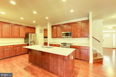 9729 Knowledge Dr, Laurel, MD 20723 photo 12