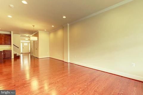 9729 Knowledge Dr, Laurel, MD 20723 photo 10