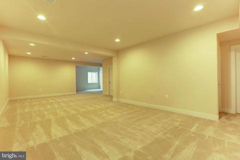 9729 Knowledge Dr, Laurel, MD 20723 photo 30
