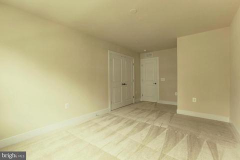 9729 Knowledge Dr, Laurel, MD 20723 photo 27