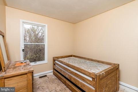 9385 Breamore Ct, Laurel, MD 20723 photo 11