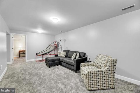 9528 Baltimore Ave, Laurel, MD 20723 photo 11