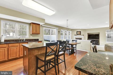 9528 Baltimore Ave, Laurel, MD 20723 photo 5
