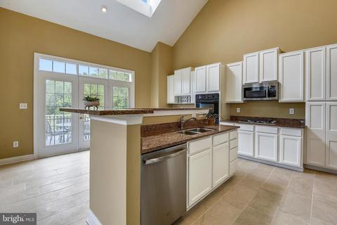 8749 Boulder Ridge Rd, Laurel, MD 20723 photo 21