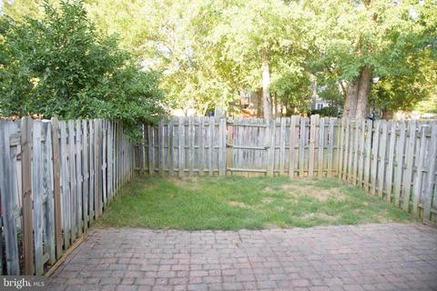 9408 Riverbrink Ct, Laurel, MD 20723 photo 43
