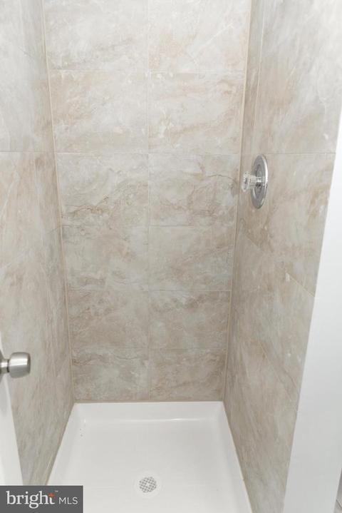 9408 Riverbrink Ct, Laurel, MD 20723 photo 15
