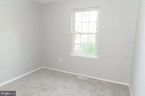 9408 Riverbrink Ct, Laurel, MD 20723 photo 28