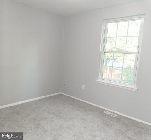 9408 Riverbrink Ct, Laurel, MD 20723 photo 24