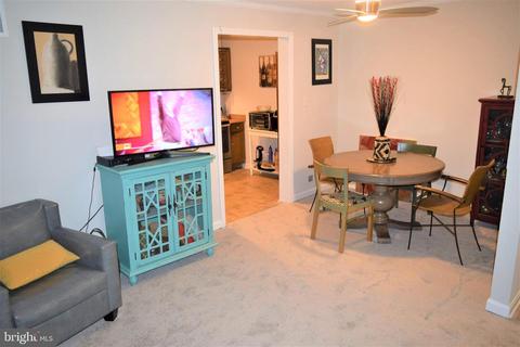 9727 Whiskey Run, Laurel, MD 20723 photo 6