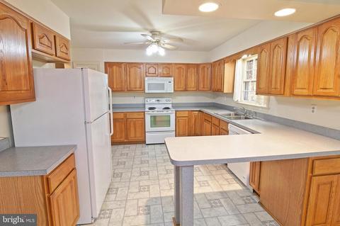 7510 Sanner Rd, Laurel, MD 20723 photo 8