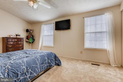 9426 Royal Path Cv, Laurel, MD 20723 photo 12
