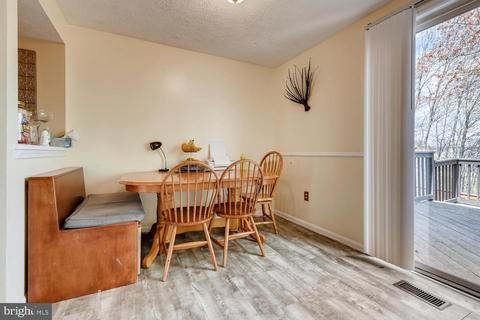 9426 Royal Path Cv, Laurel, MD 20723 photo 10