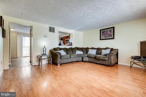 9426 Royal Path Cv, Laurel, MD 20723 photo 5
