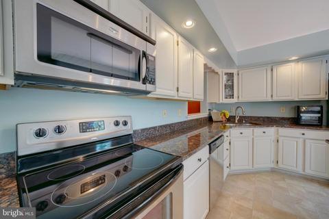 8752 Birkenhead Ct, Laurel, MD 20723 photo 22