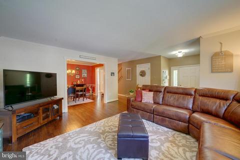 8752 Birkenhead Ct, Laurel, MD 20723 photo 7