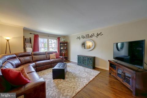 8752 Birkenhead Ct, Laurel, MD 20723 photo 6