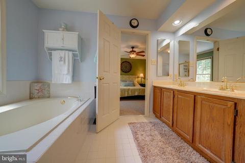 8752 Birkenhead Ct, Laurel, MD 20723 photo 39