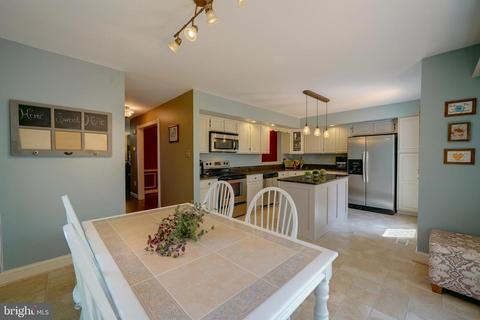8752 Birkenhead Ct, Laurel, MD 20723 photo 27