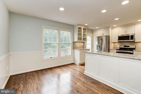 9346 Breamore Ct, Laurel, MD 20723 photo 9