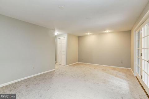 9346 Breamore Ct, Laurel, MD 20723 photo 26