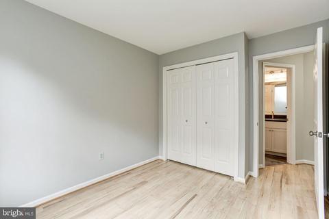 9346 Breamore Ct, Laurel, MD 20723 photo 24