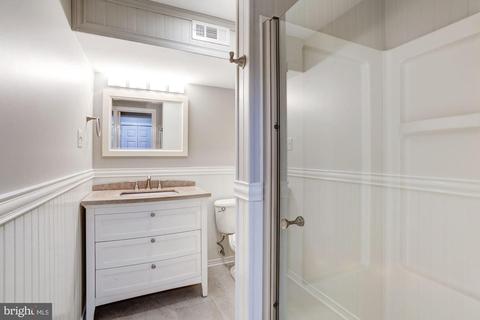 9346 Breamore Ct, Laurel, MD 20723 photo 27