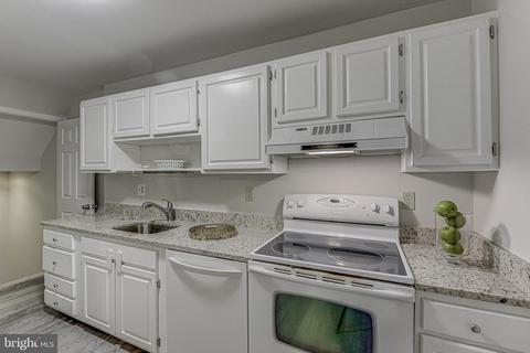 9720 Whiskey Run, Laurel, MD 20723 photo 12