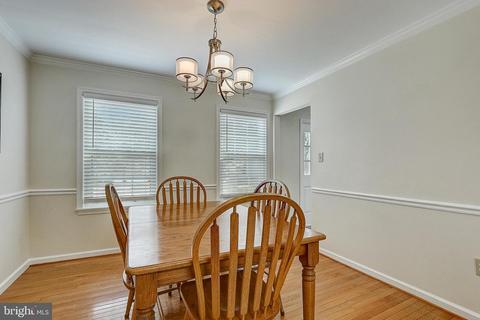 9348 Kings Post Ct, Laurel, MD 20723 photo 9
