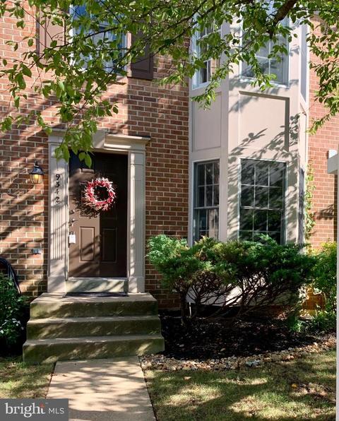 9342 Breamore Ct, Laurel, MD 20723 photo 2