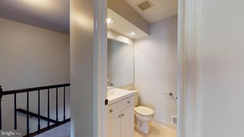 9342 Breamore Ct, Laurel, MD 20723 photo 23