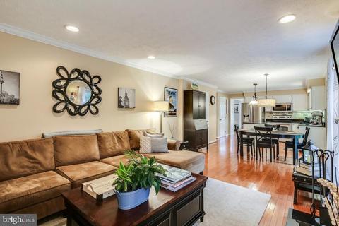 10404 Stansfield Rd, Laurel, MD 20723 photo 13