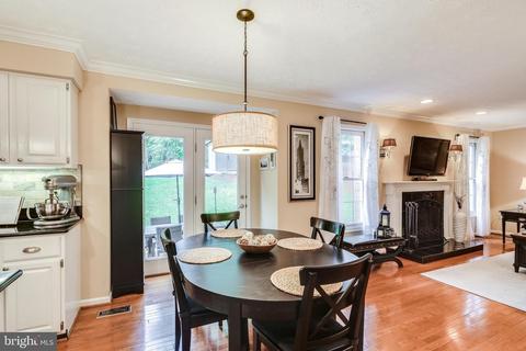 10404 Stansfield Rd, Laurel, MD 20723 photo 11