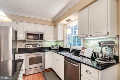 10404 Stansfield Rd, Laurel, MD 20723 photo 10