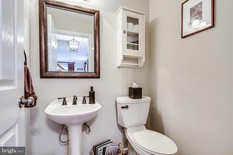 10404 Stansfield Rd, Laurel, MD 20723 photo 15