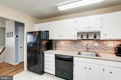 9156 Gross Ave, Laurel, MD 20723 photo 16