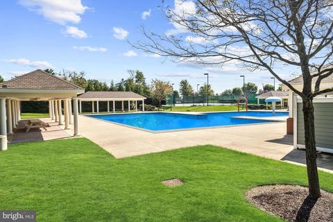 10044 Fall Rain Dr, Laurel, MD 20723 photo 42