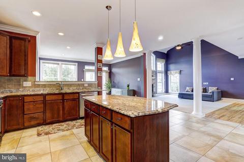 10044 Fall Rain Dr, Laurel, MD 20723 photo 10
