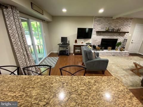 8068 Prelude Ln, Columbia, MD 21045 photo 5