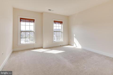 8411 Sonnet Ct, Laurel, MD 20723 photo 18