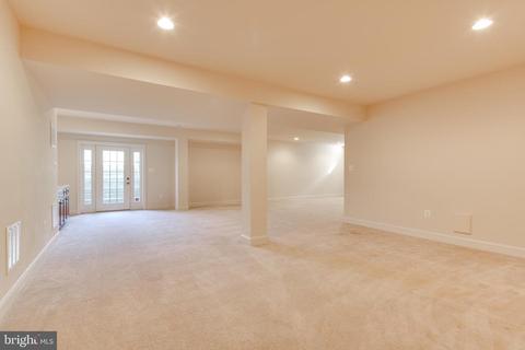 8411 Sonnet Ct, Laurel, MD 20723 photo 22