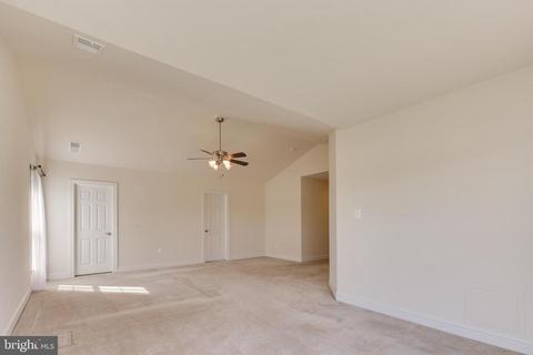 8411 Sonnet Ct, Laurel, MD 20723 photo 12