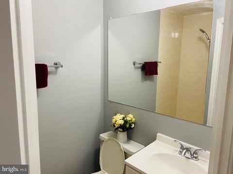 9809 Whiskey Run, Laurel, MD 20723 photo 12