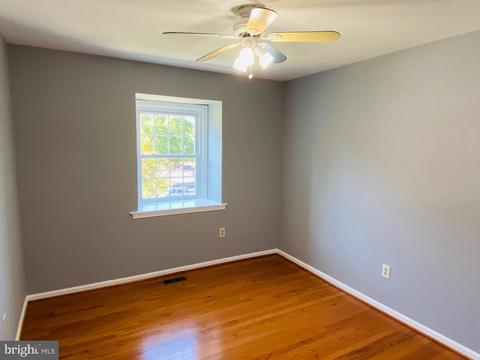 9809 Whiskey Run, Laurel, MD 20723 photo 5