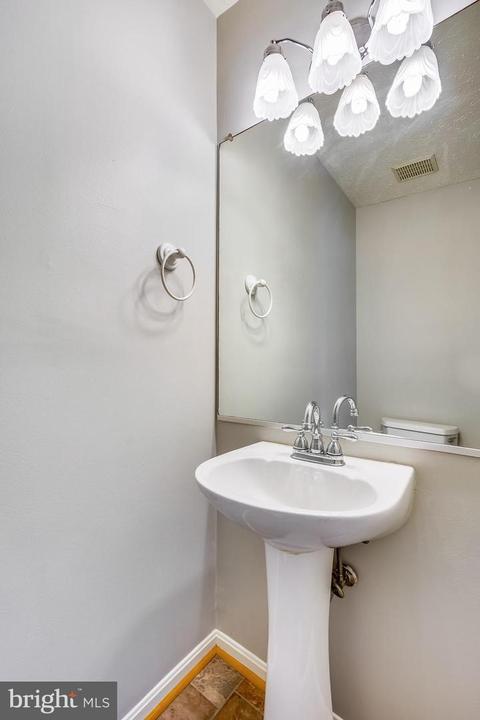 9313 Steeple Ct, Laurel, MD 20723 photo 21