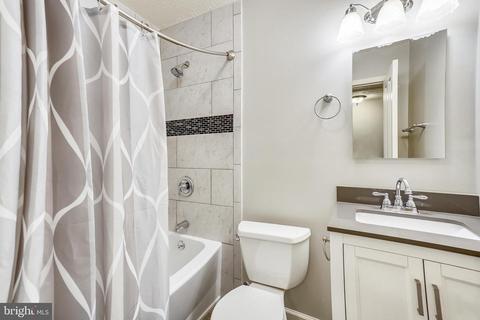 9313 Steeple Ct, Laurel, MD 20723 photo 5