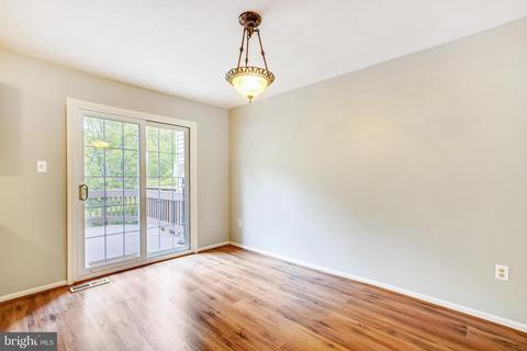 9313 Steeple Ct, Laurel, MD 20723 photo 10