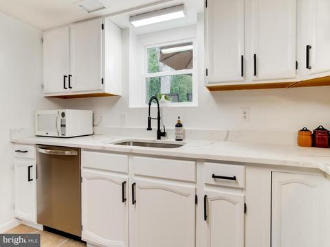 9405 E N Laurel Rd, Laurel, MD 20723 photo 34