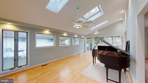 9629 Baltimore Ave, Laurel, MD 20723 photo 8